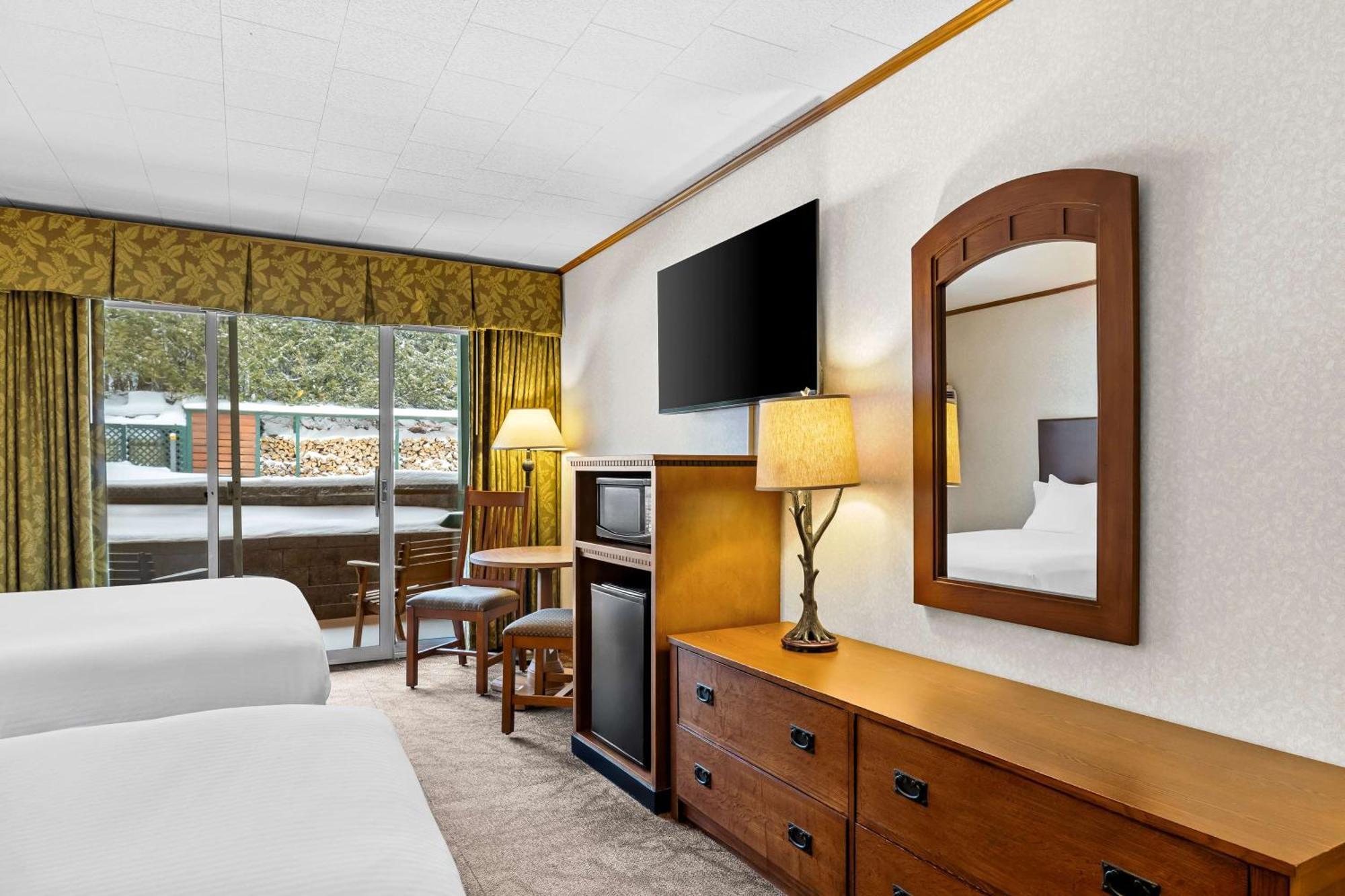 Best Western Adirondack Inn Lake Placid Exterior photo